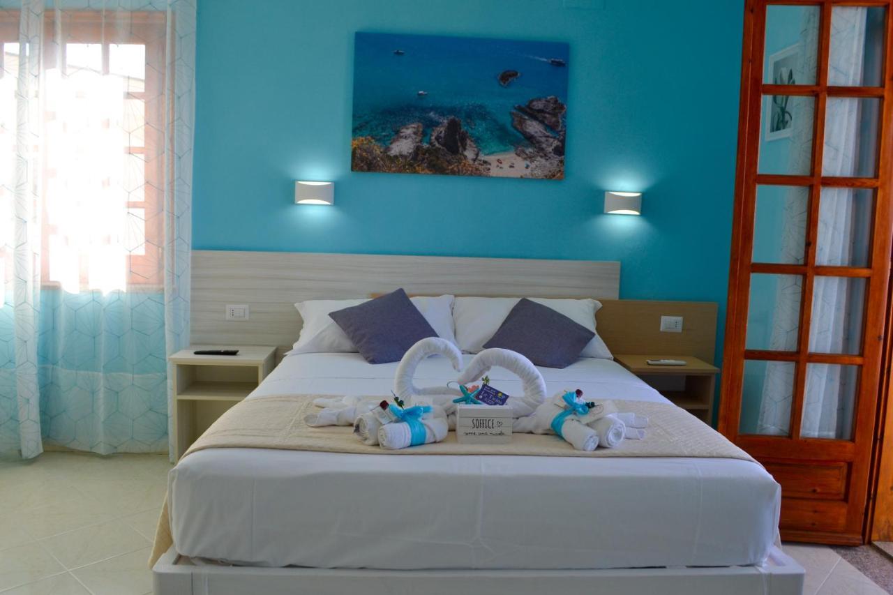 Le Twins -Bed And Breakfast Тропеа Екстериор снимка