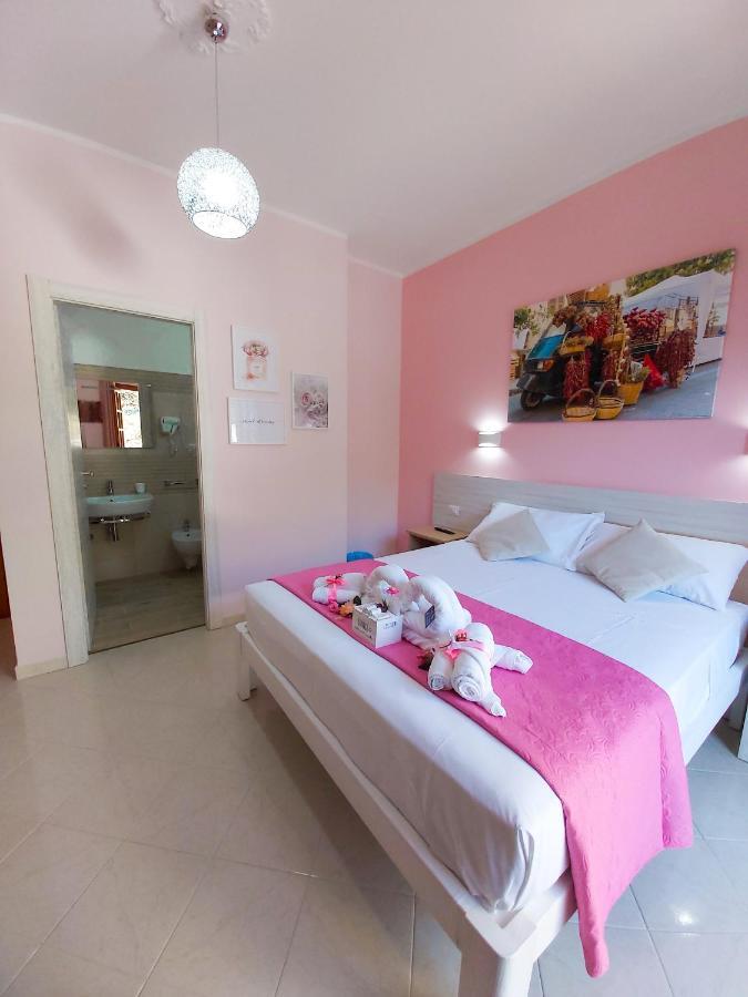 Le Twins -Bed And Breakfast Тропеа Екстериор снимка