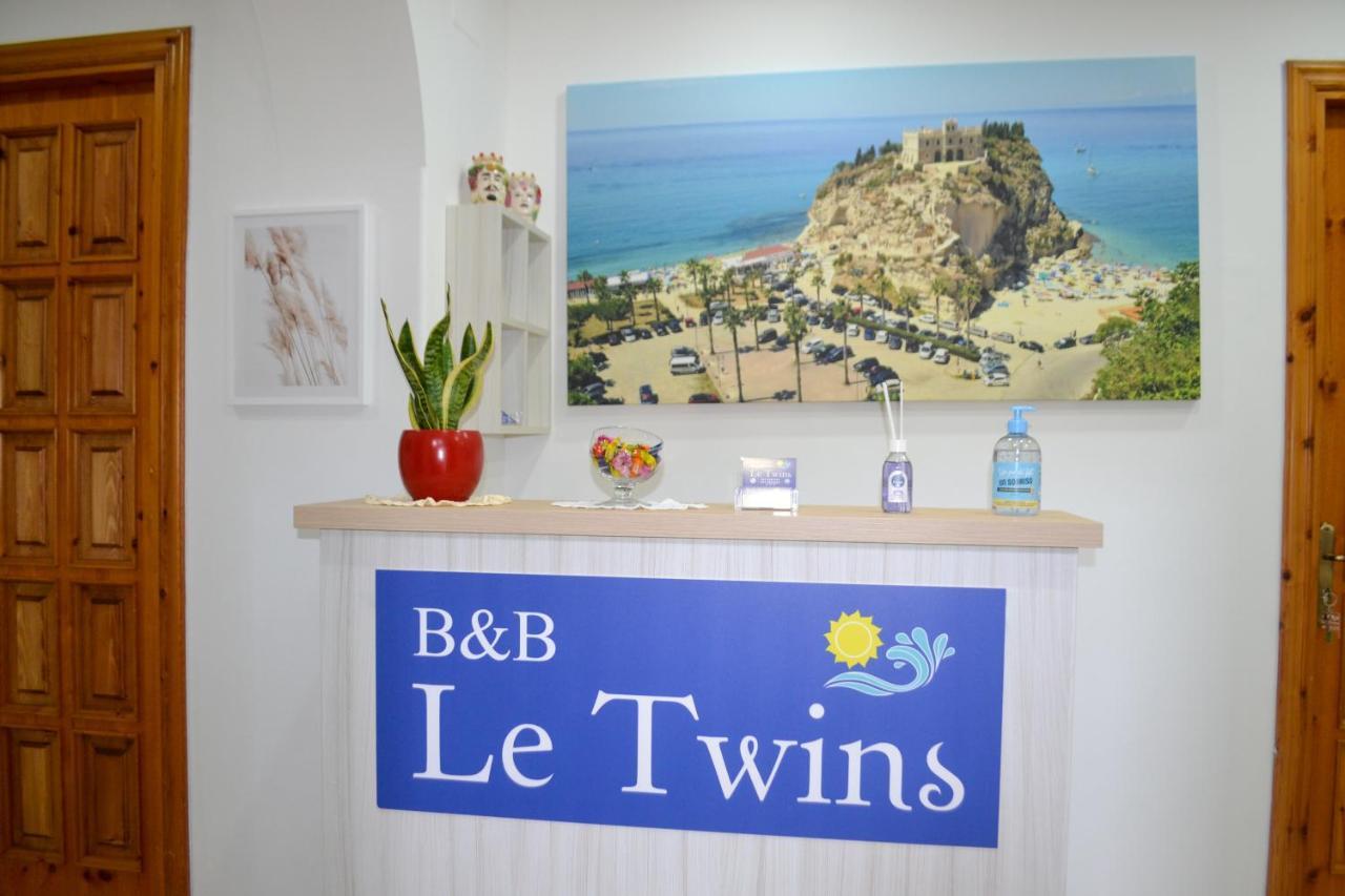 Le Twins -Bed And Breakfast Тропеа Екстериор снимка